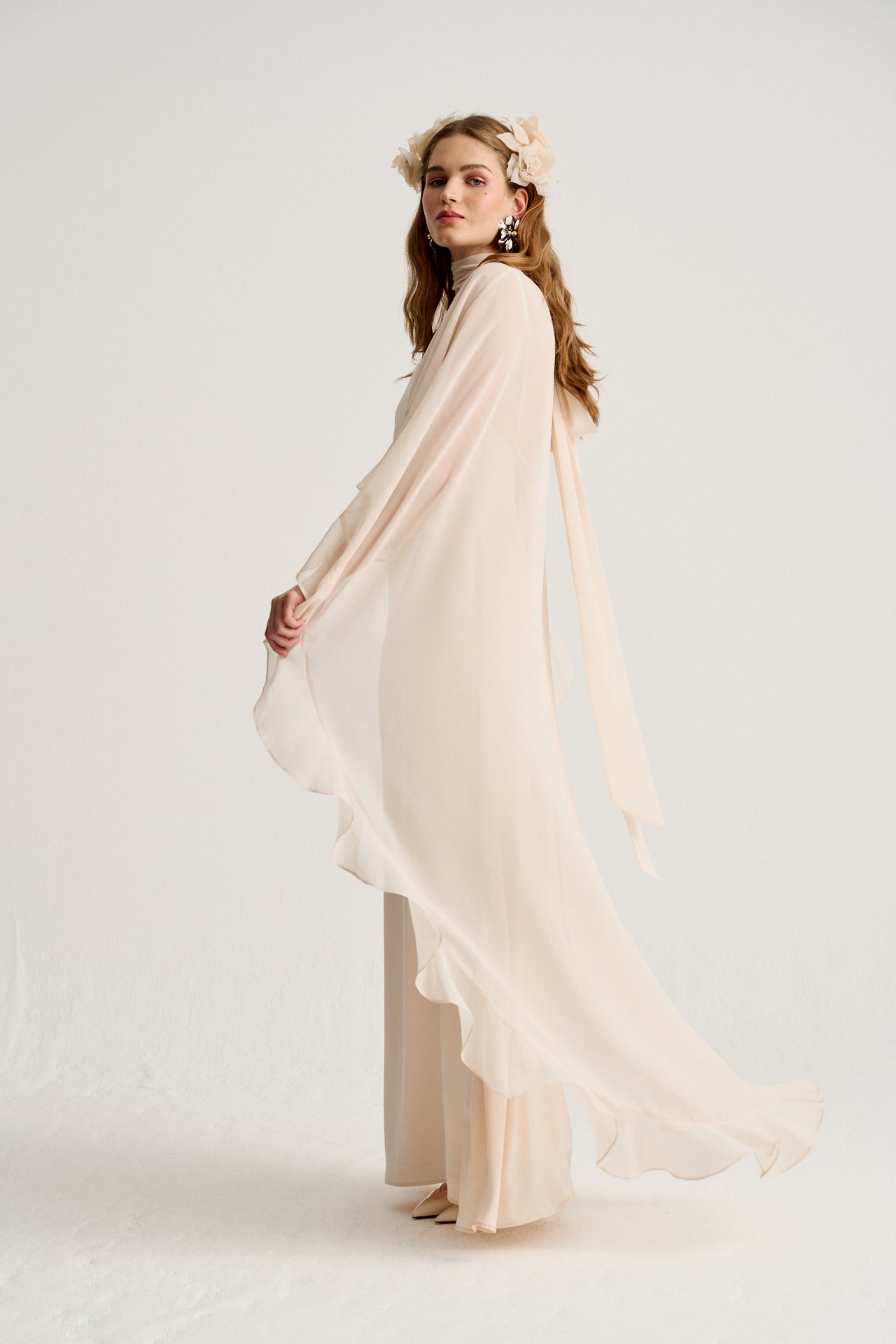 Danielle Bridal Cape · LOVE ·