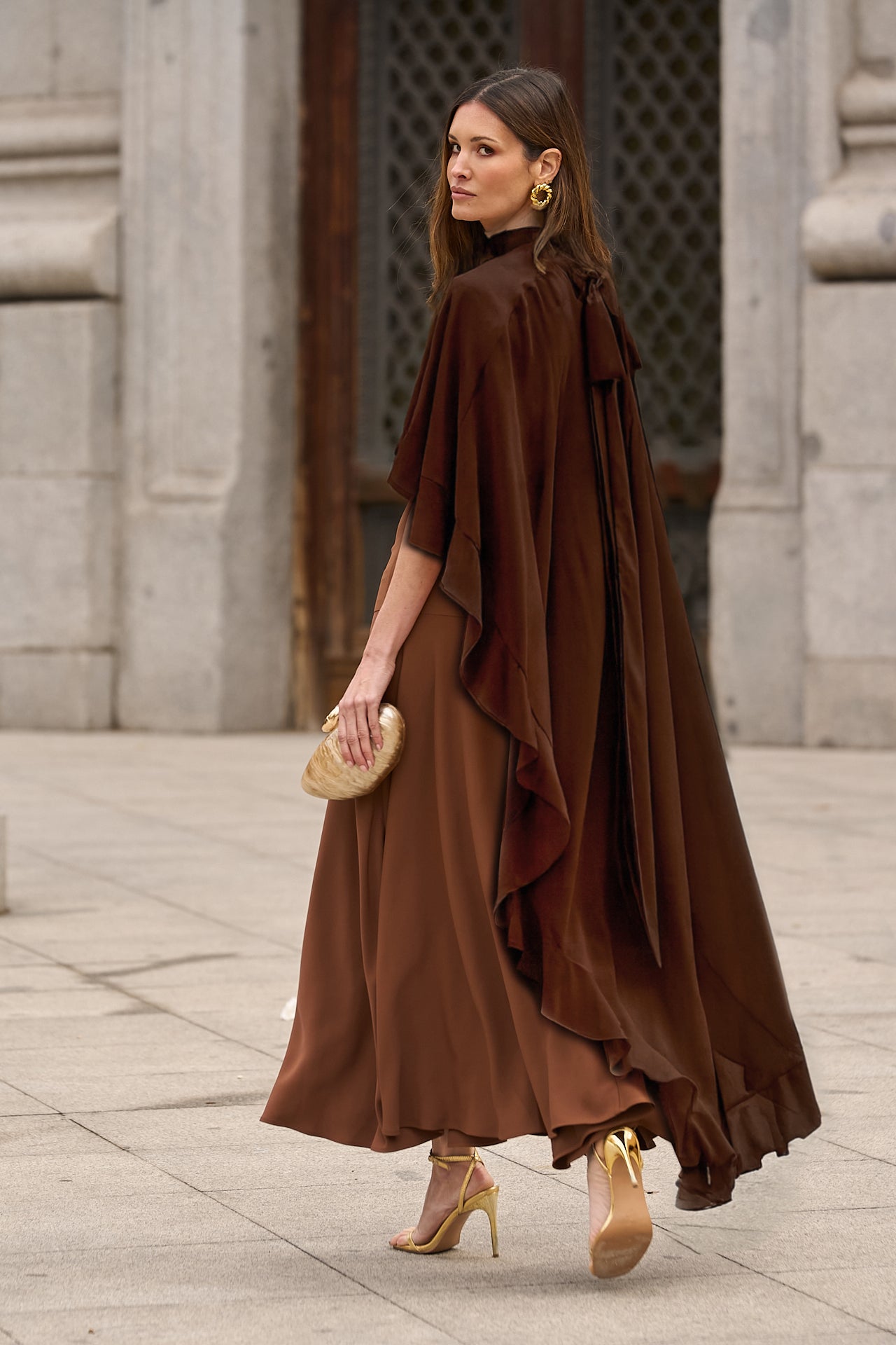 Cape Danielle Brown · Allure ·