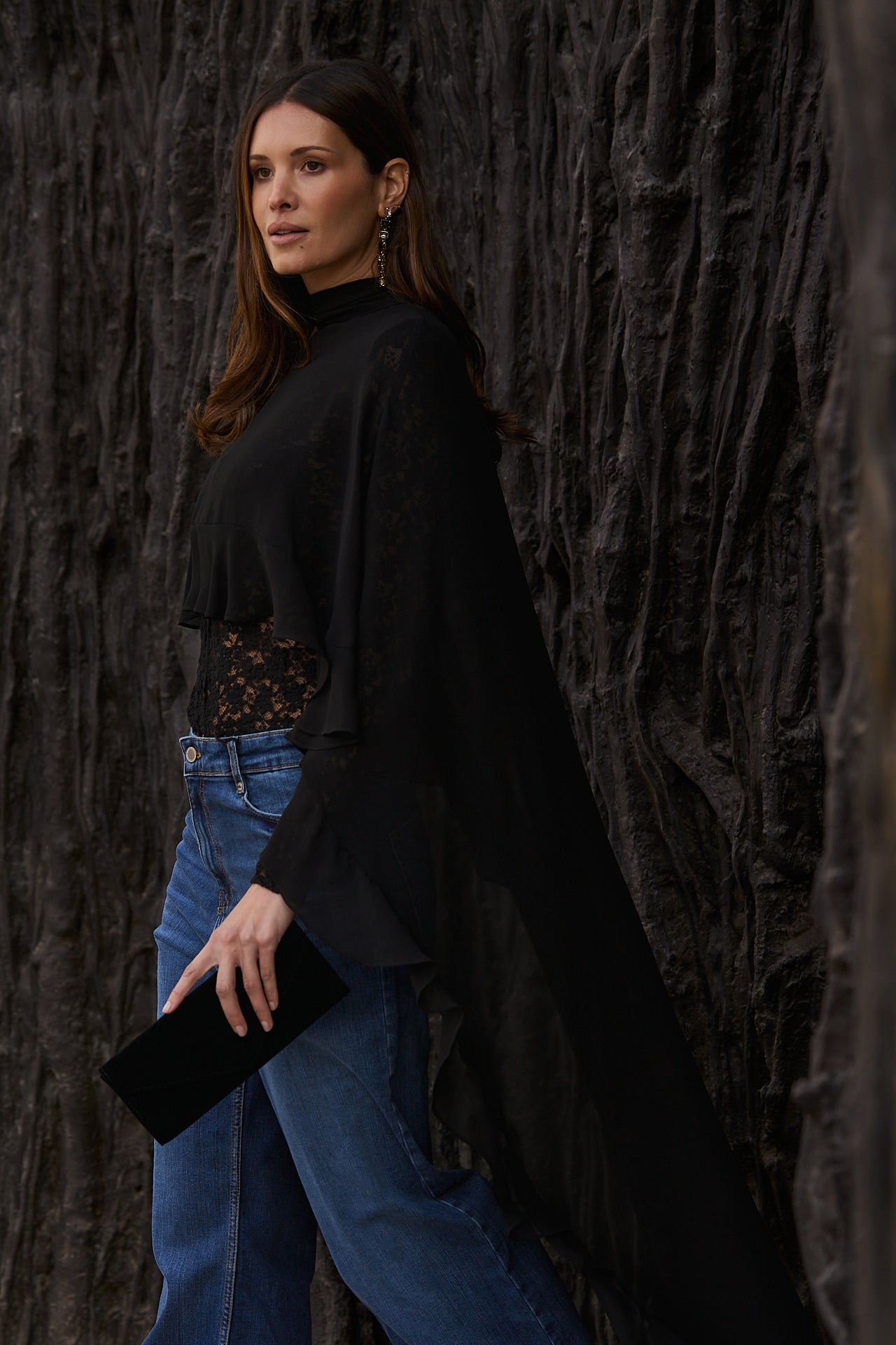Capa Danielle Negra · Allure ·