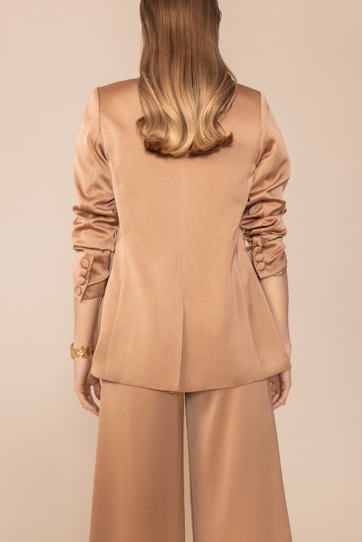 Nooma Latte Jacket · Flora ·