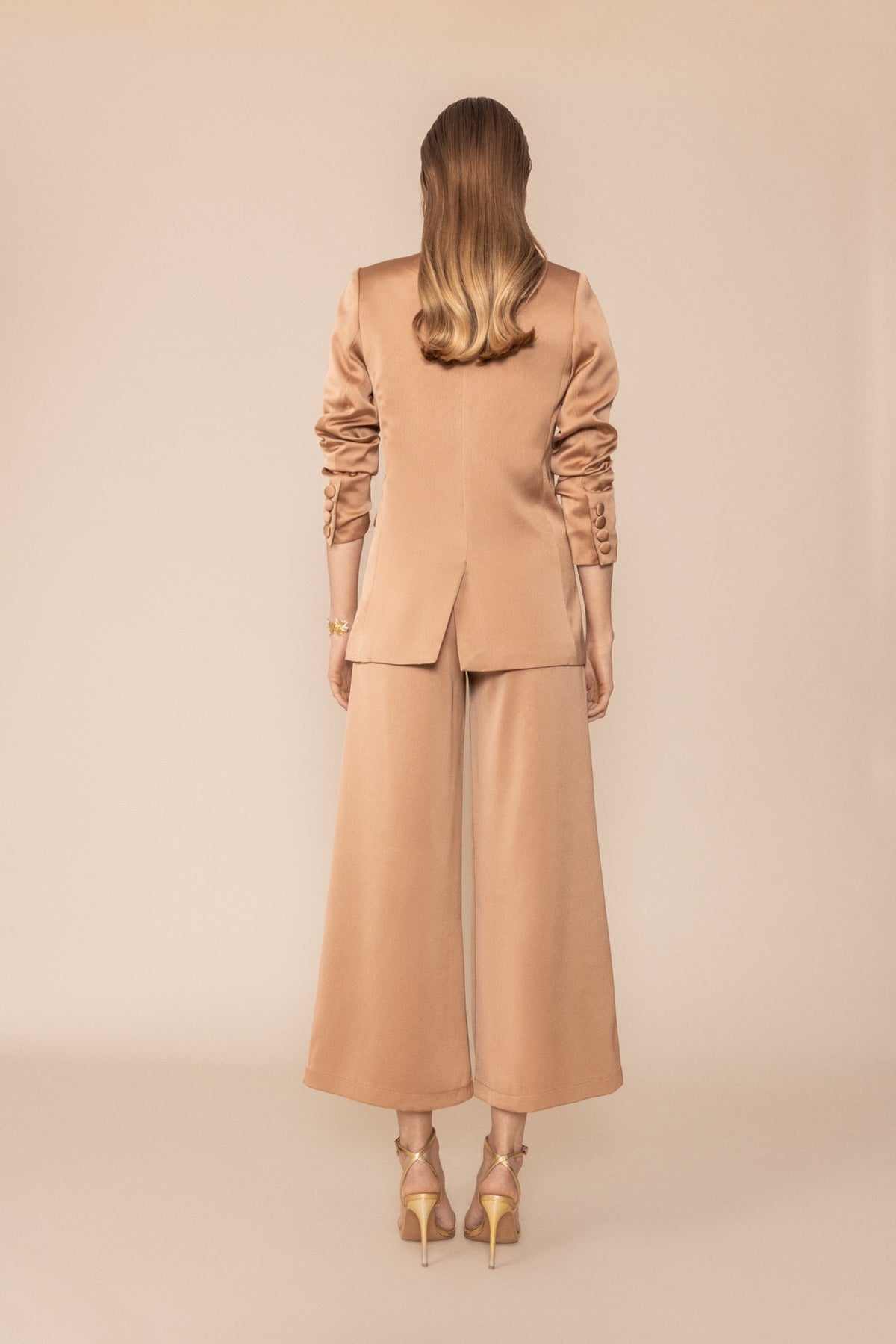Nooma Latte Jacket · Flora ·