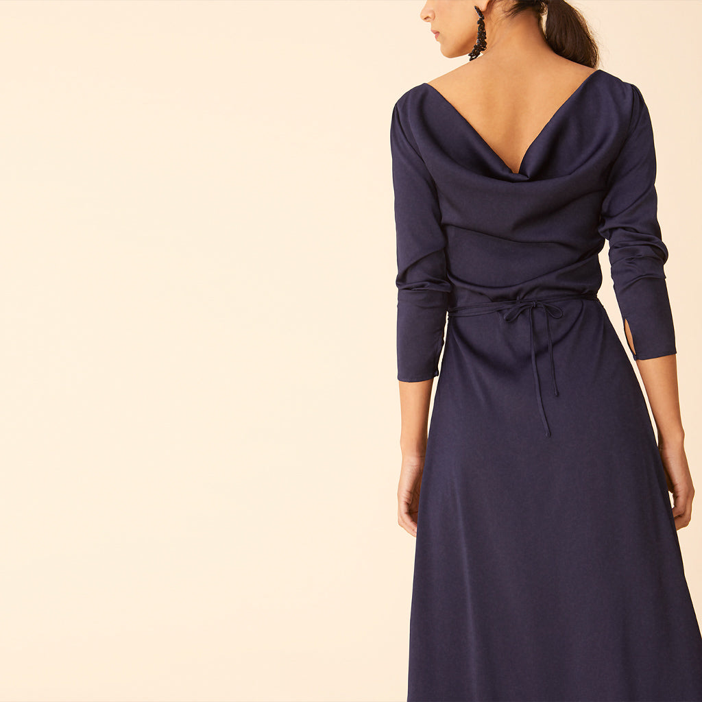 Vestido Camille Azul Noche · Icons ·