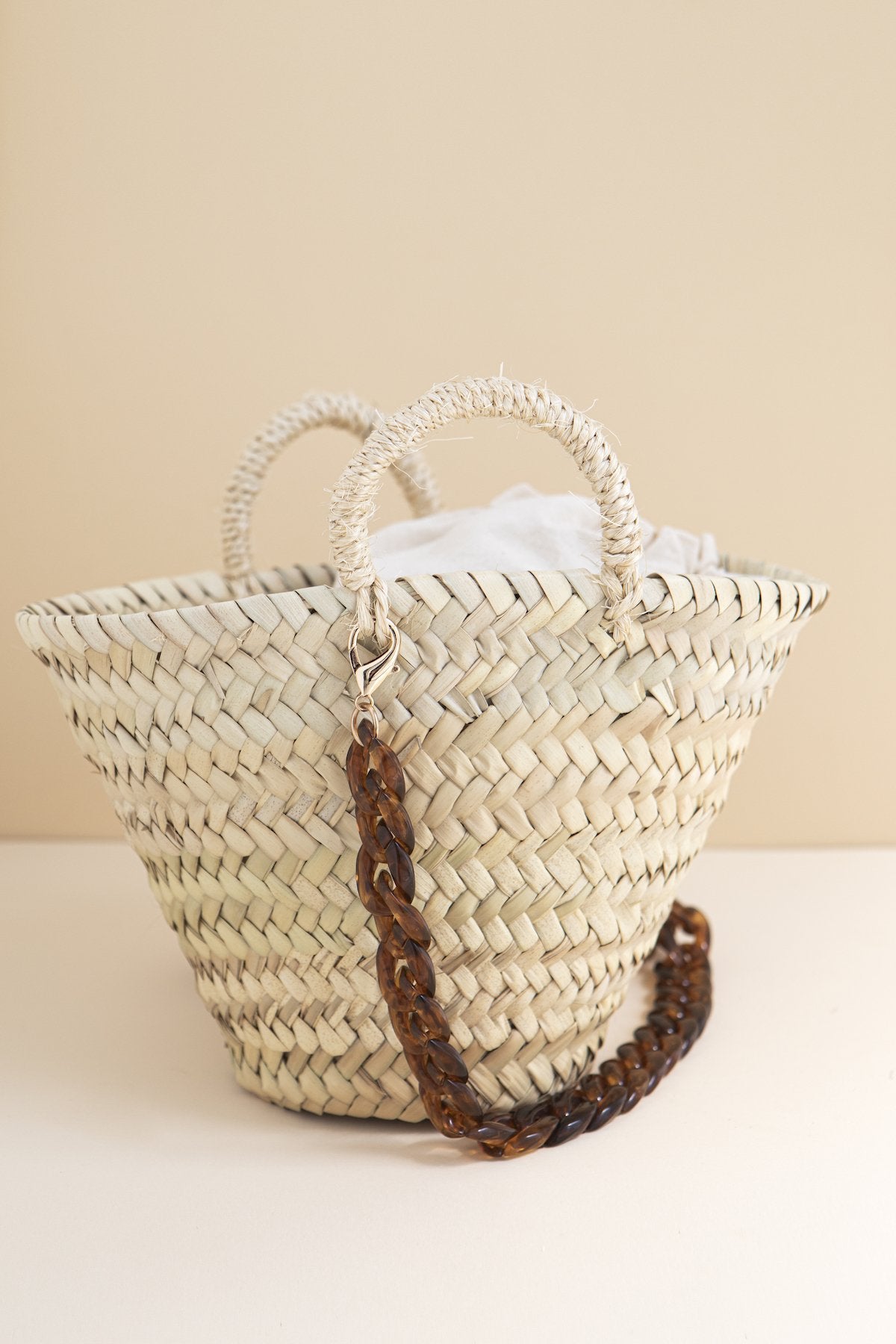 Panier en paille naturelle ivoire · Plage ·
