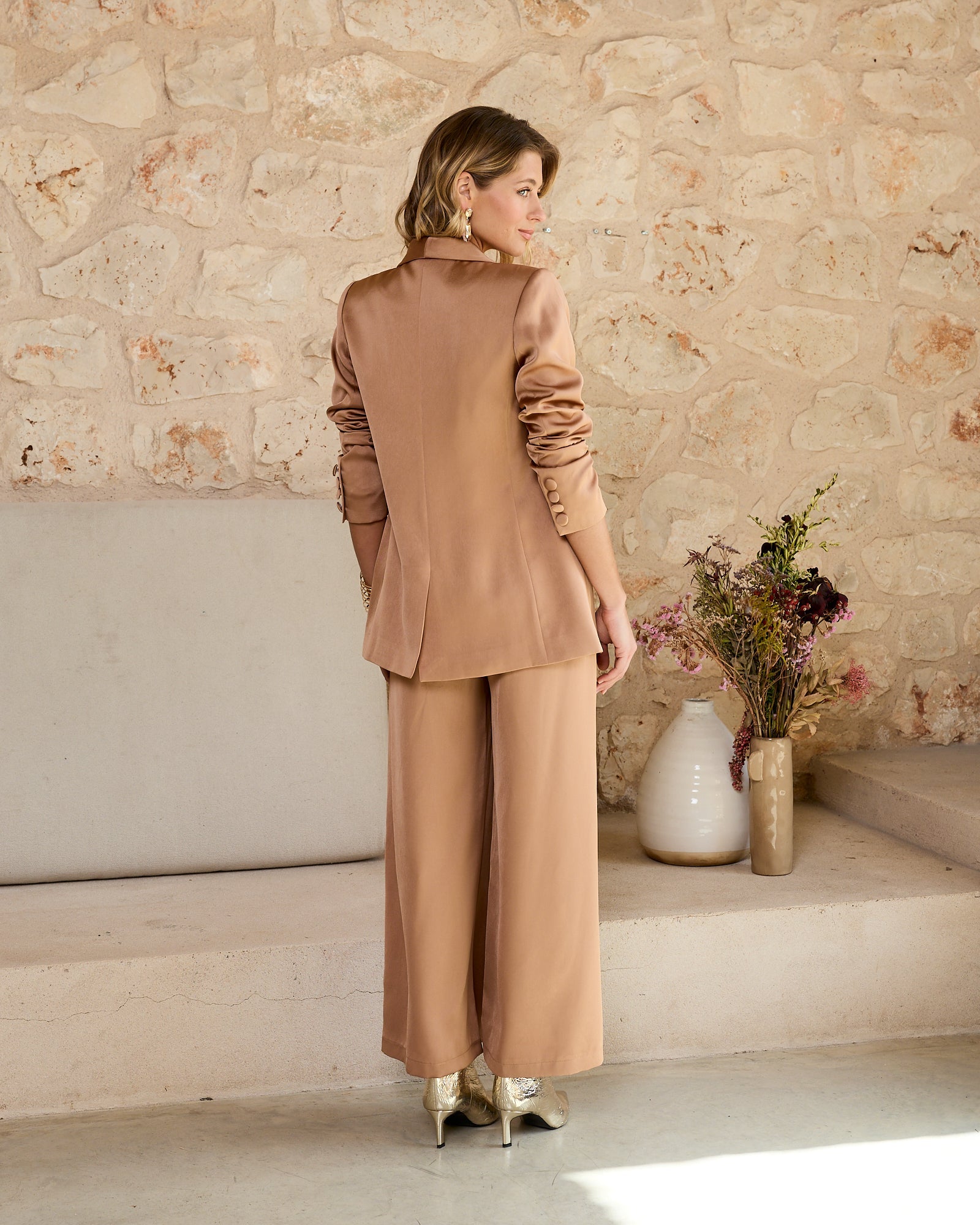 Pantalon Mindy Latte · Flora · - Bruna