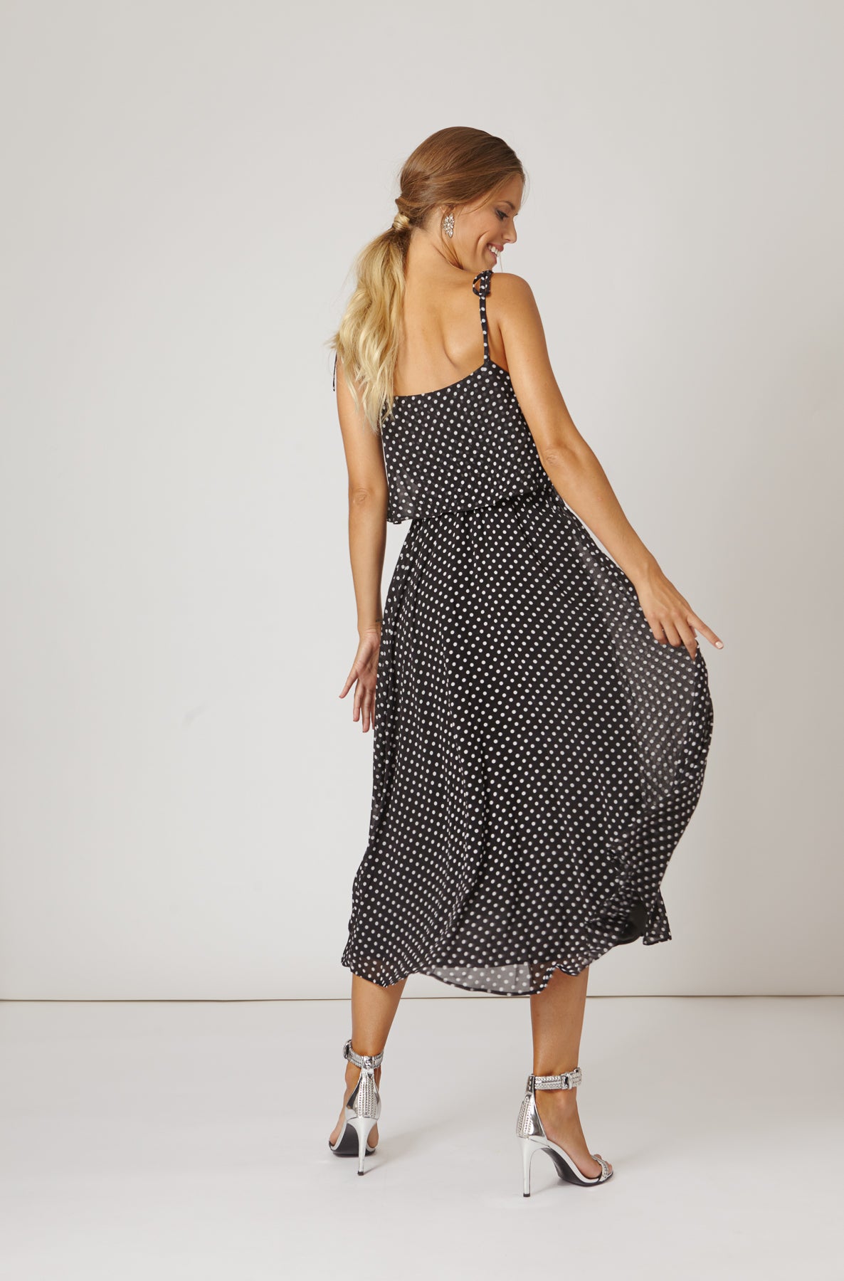 Vestido Yoyo Lunares Negro/Blanco SS19 - brunacoleccion bruna invitadaperfecta invitadaboda invitadabruna boda guest wedding