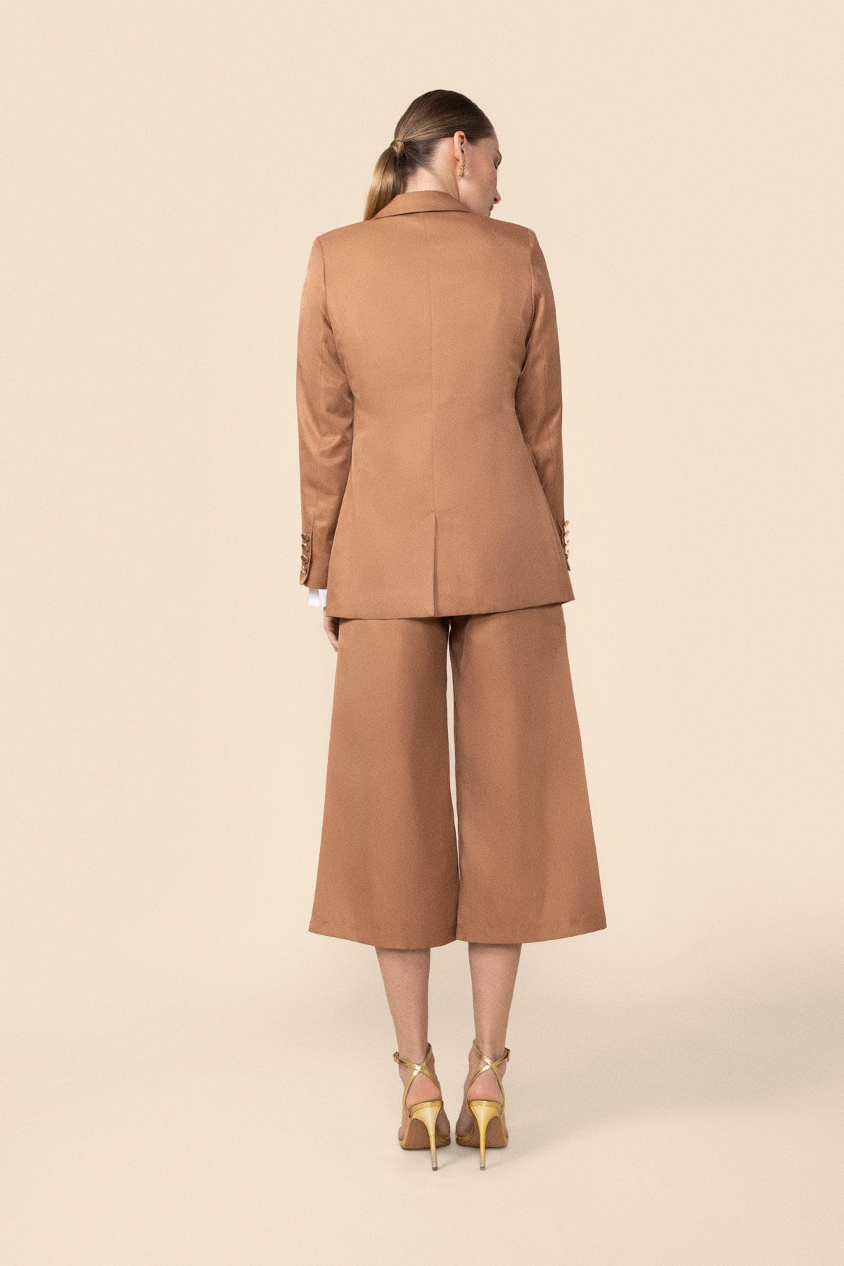 Chaqueta Berenice Toffee · Le Jardin · - Bruna