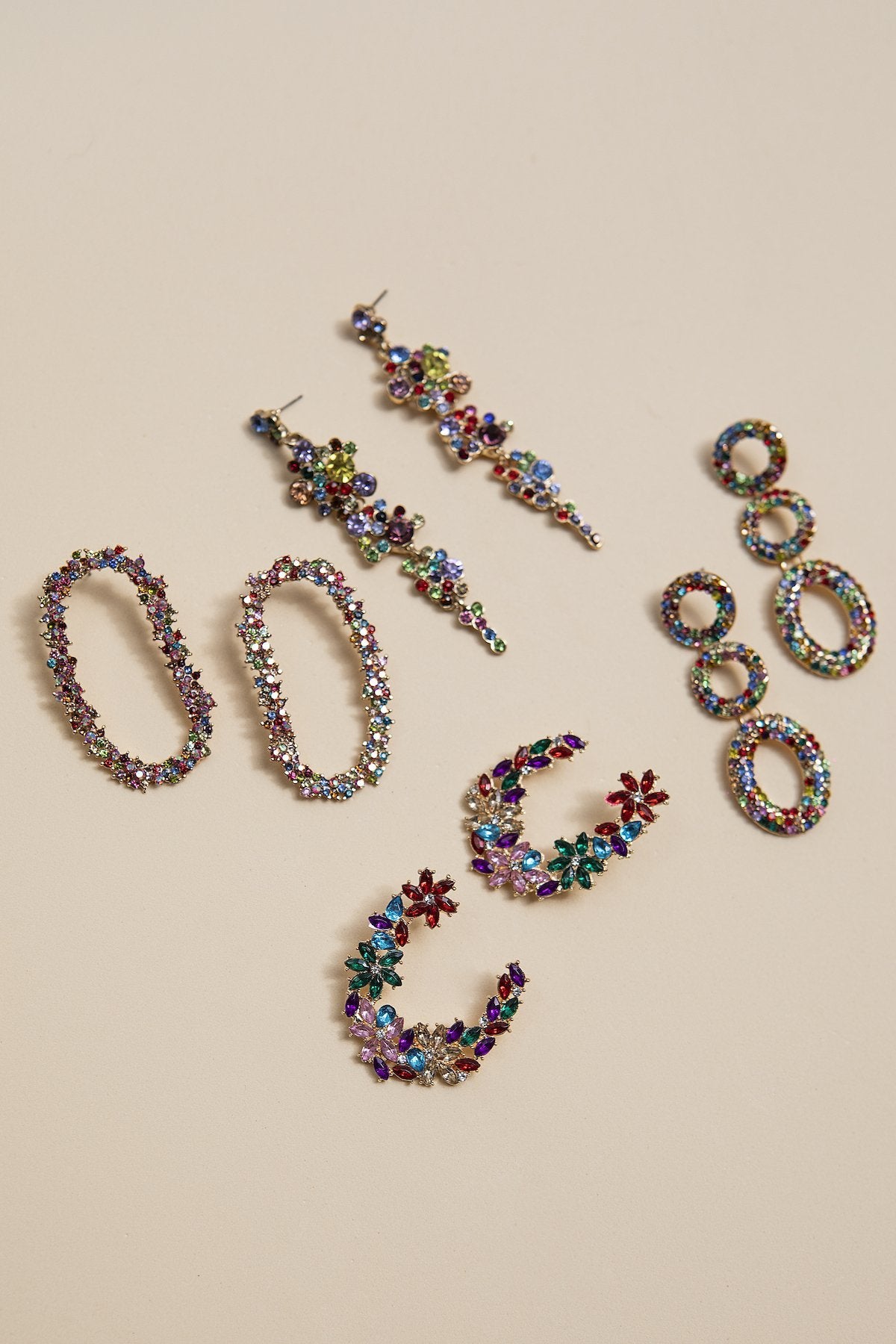 Pendientes Chloe · Ipanema · - Bruna