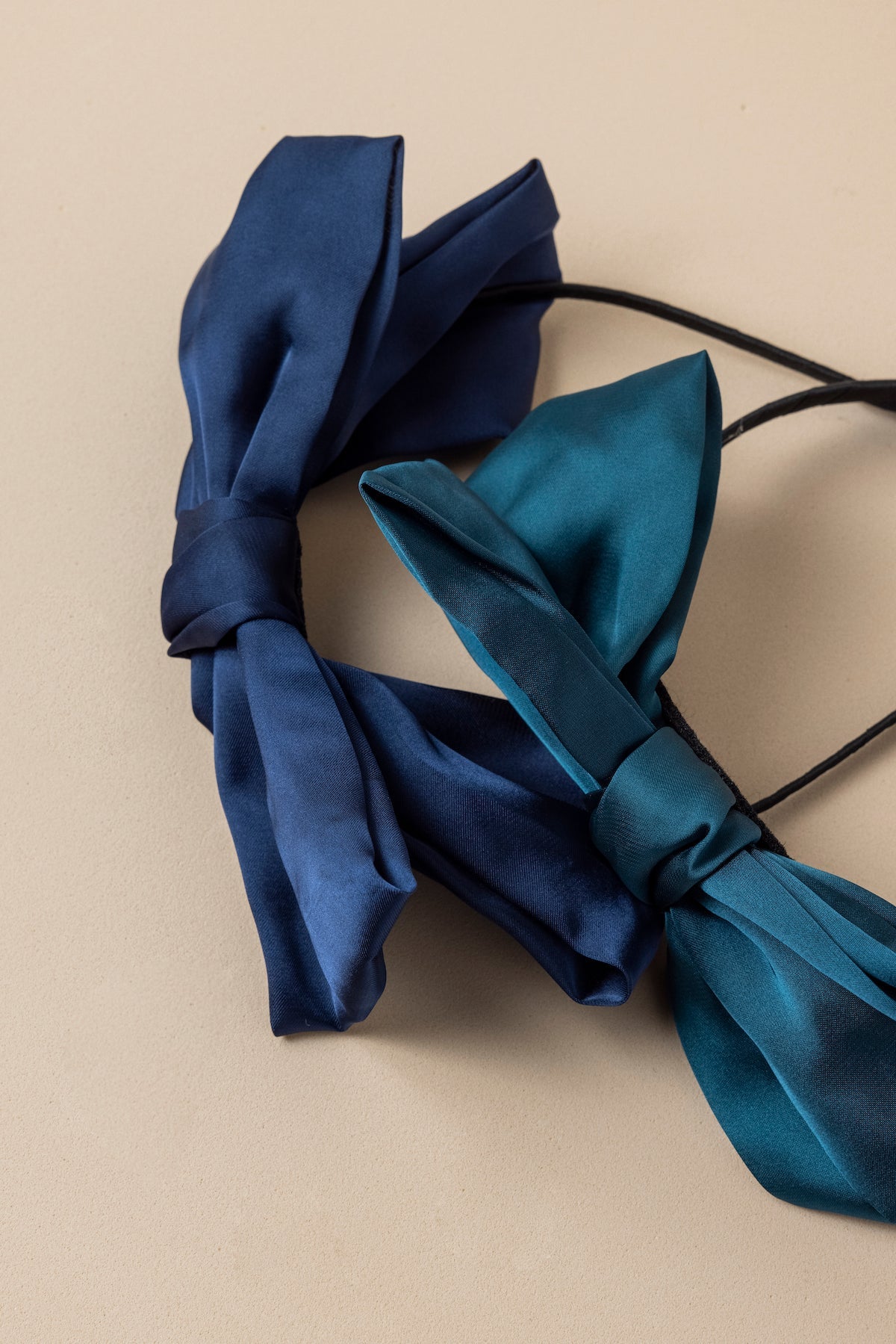 Turbante Ines Navy · Wisteria · - Bruna