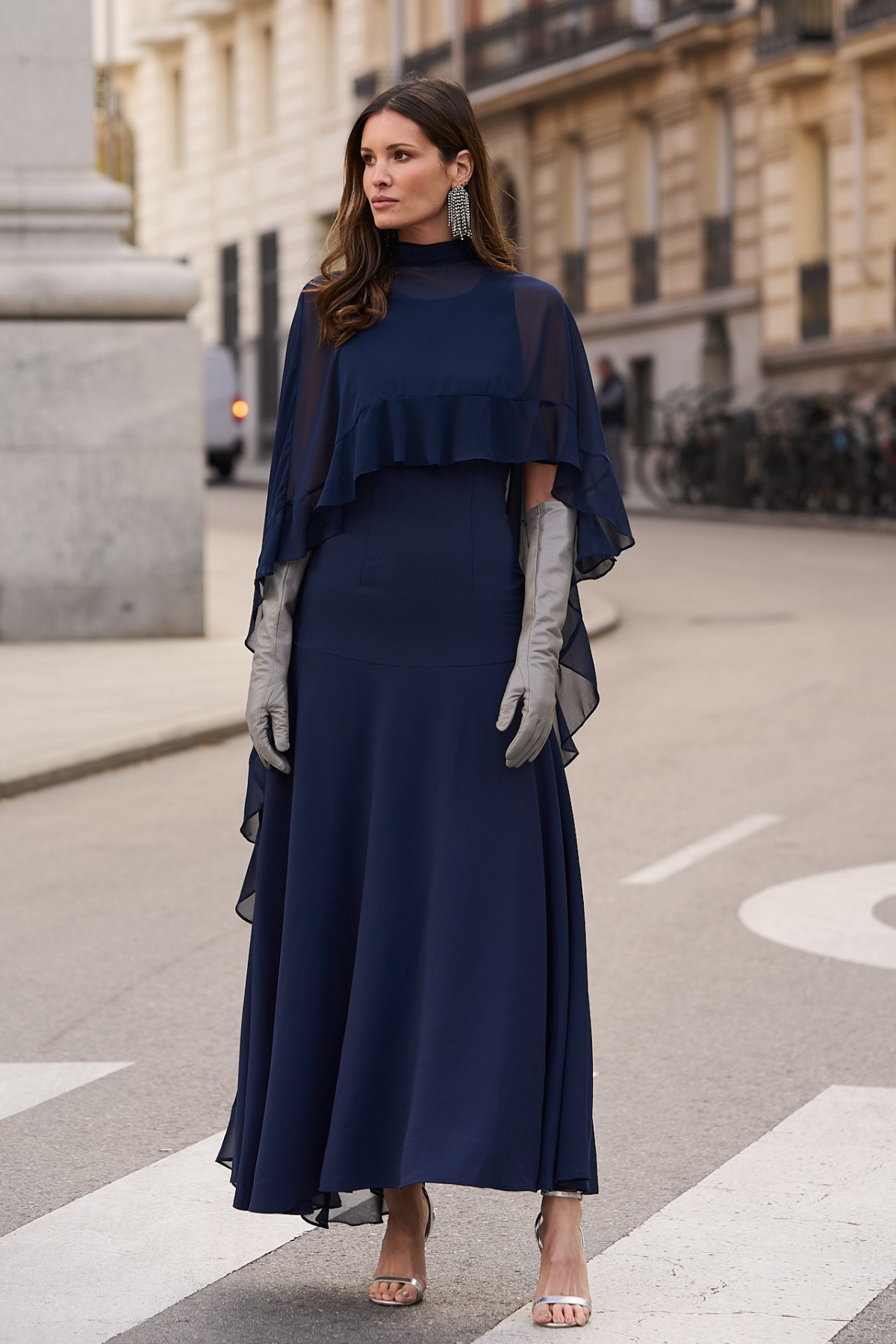 Capa Danielle Navy · Allure ·