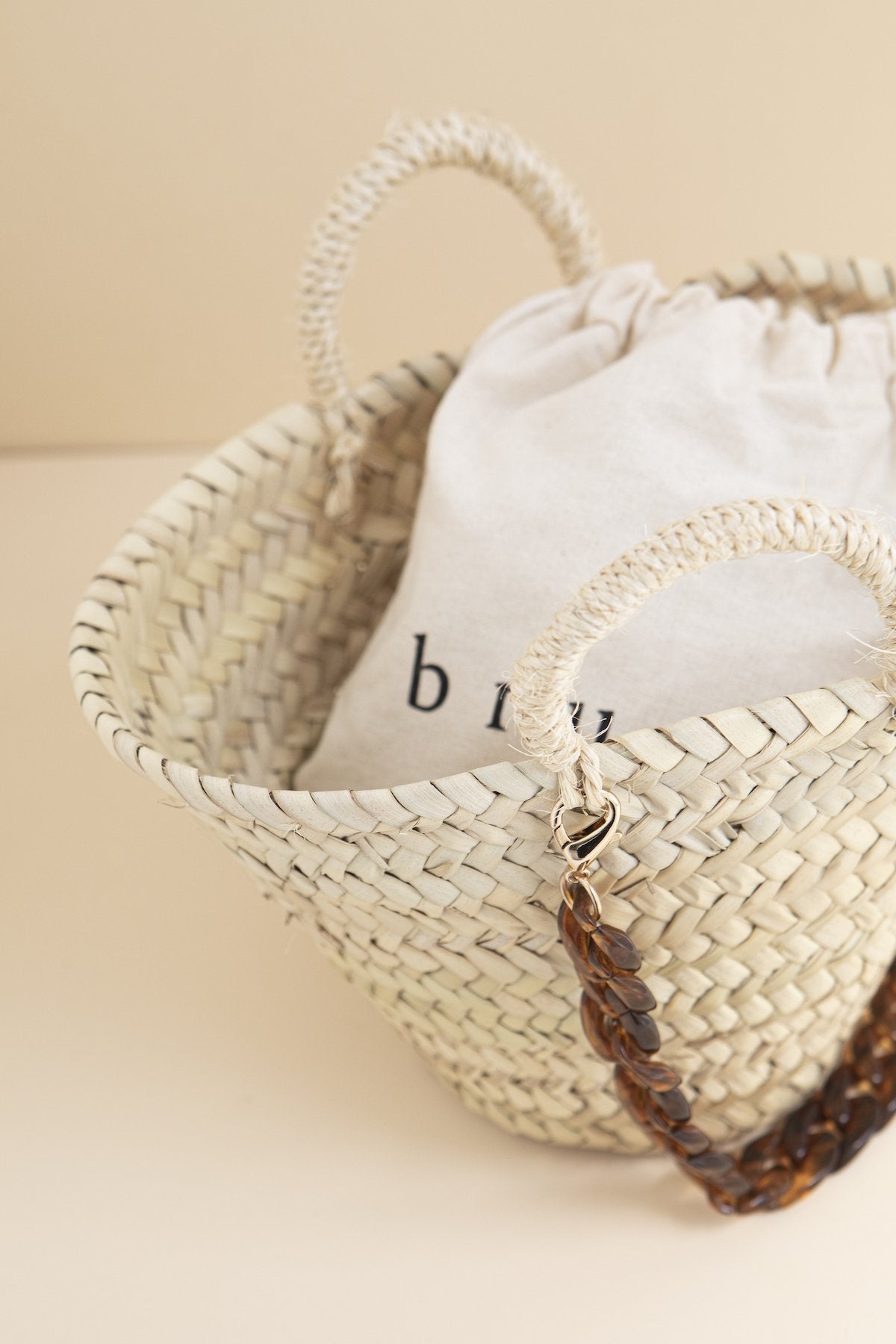 Panier en paille naturelle ivoire · Plage · 