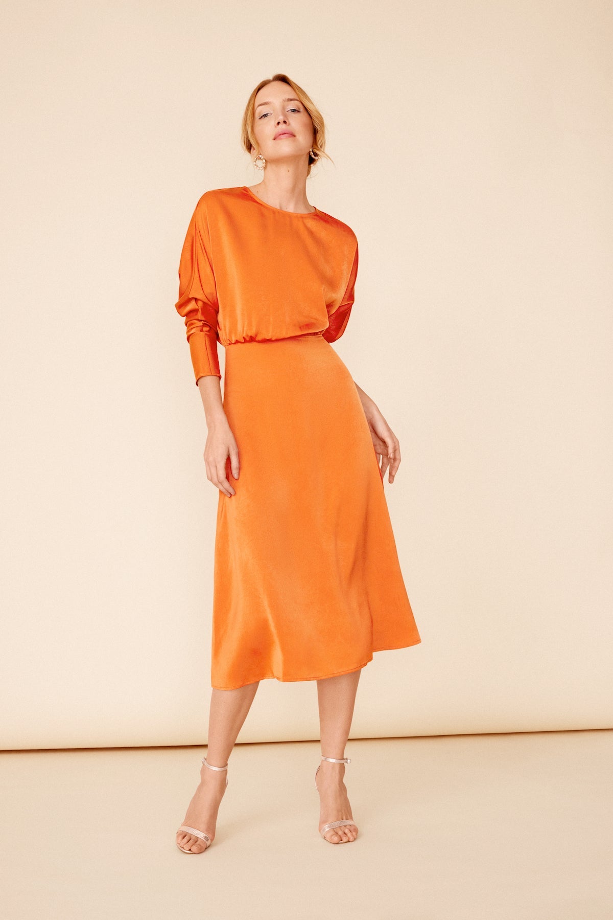 Vestido Genevieve Rust · Wisteria · - Bruna